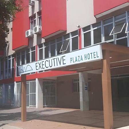 Executive Plaza Hotel Núcleo Bandeirante エクステリア 写真