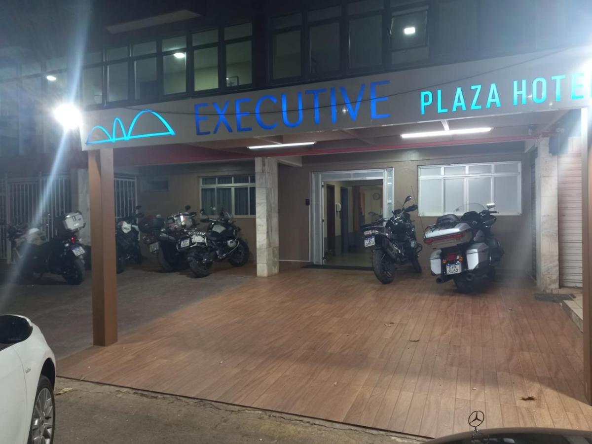 Executive Plaza Hotel Núcleo Bandeirante エクステリア 写真