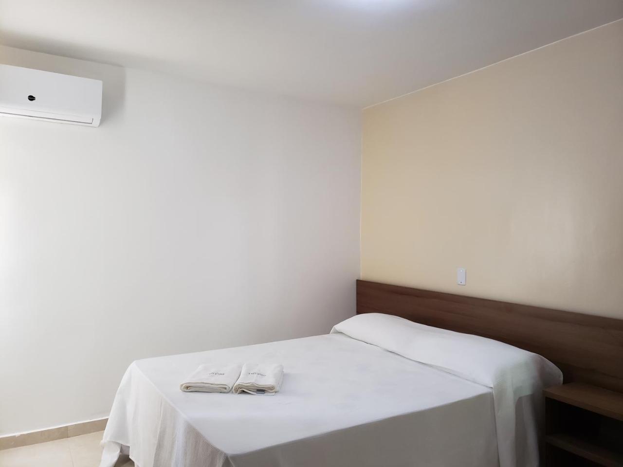 Executive Plaza Hotel Núcleo Bandeirante エクステリア 写真