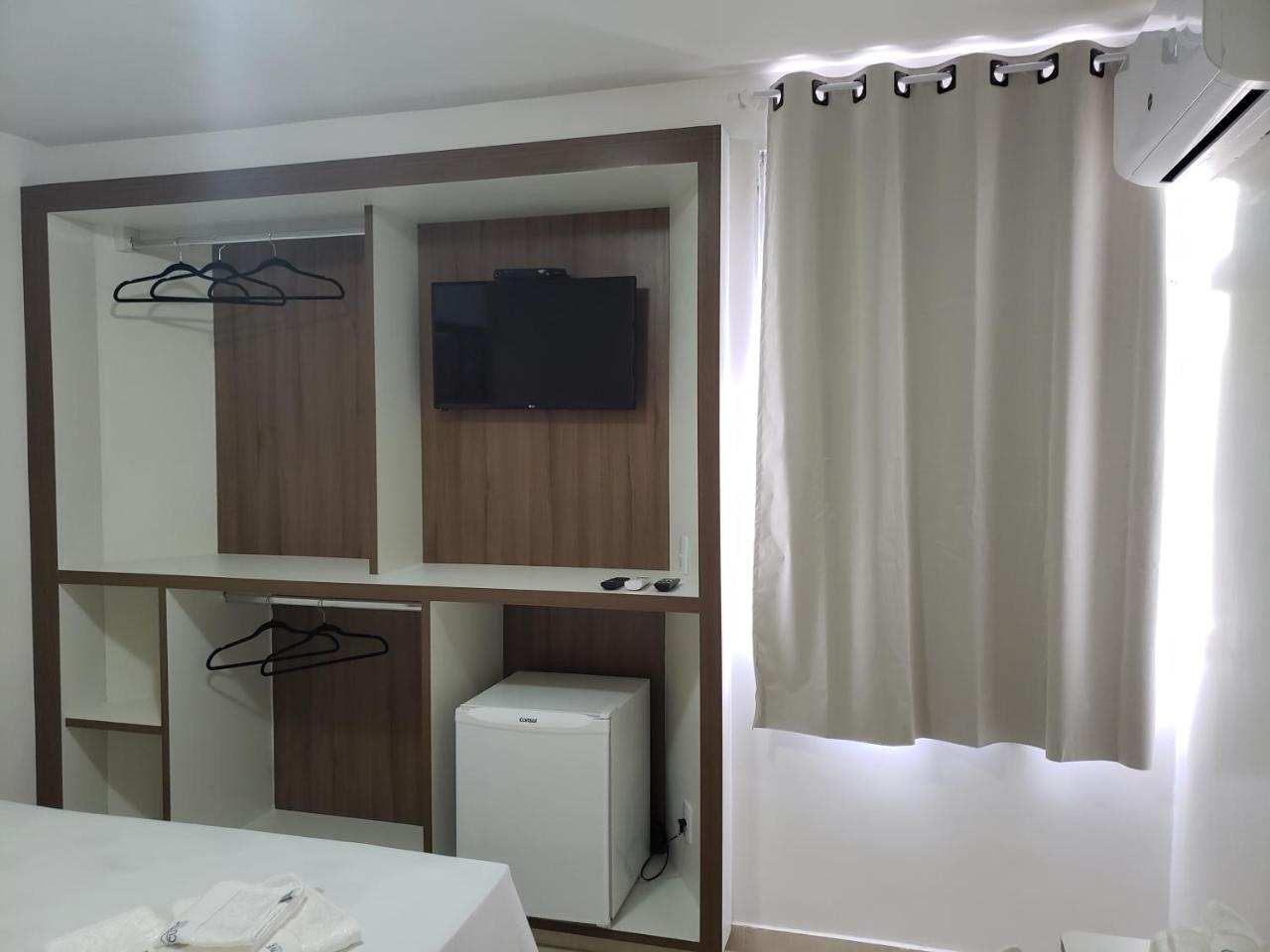 Executive Plaza Hotel Núcleo Bandeirante エクステリア 写真